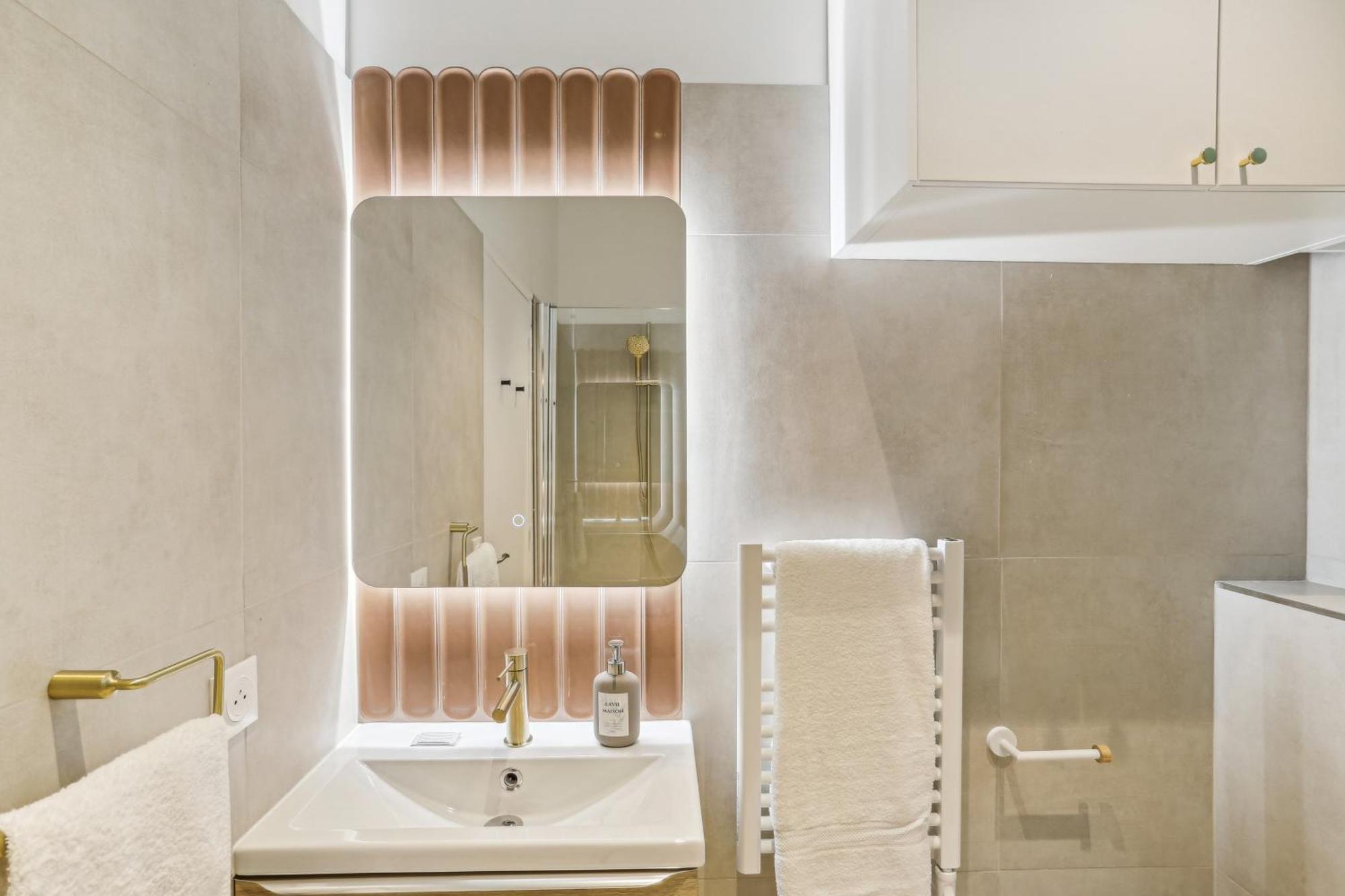 Lavie Maison Hot Tub And Ac Near Arc De Triomphe Paris Exterior foto